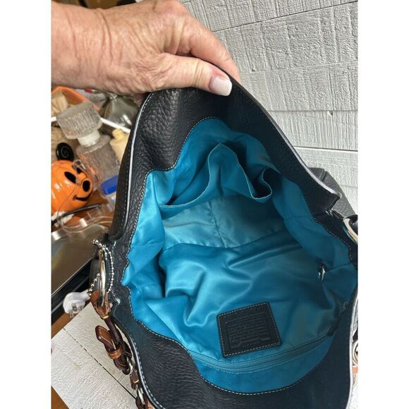 COACH Purse #8A37 BLACK Turn Lock Mini Pebbled Leather Bag - Picture 6 of 15